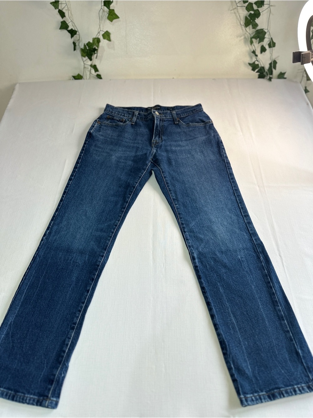 Lucky Brand Straight Leg Jeans in Blue Waist 32